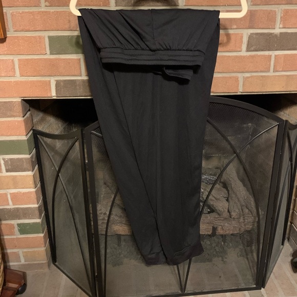 SOLD!!! Sz 1X NWOT Rae Dunn Adventure Awaits Lounge Joggers - Picture 5 of 9